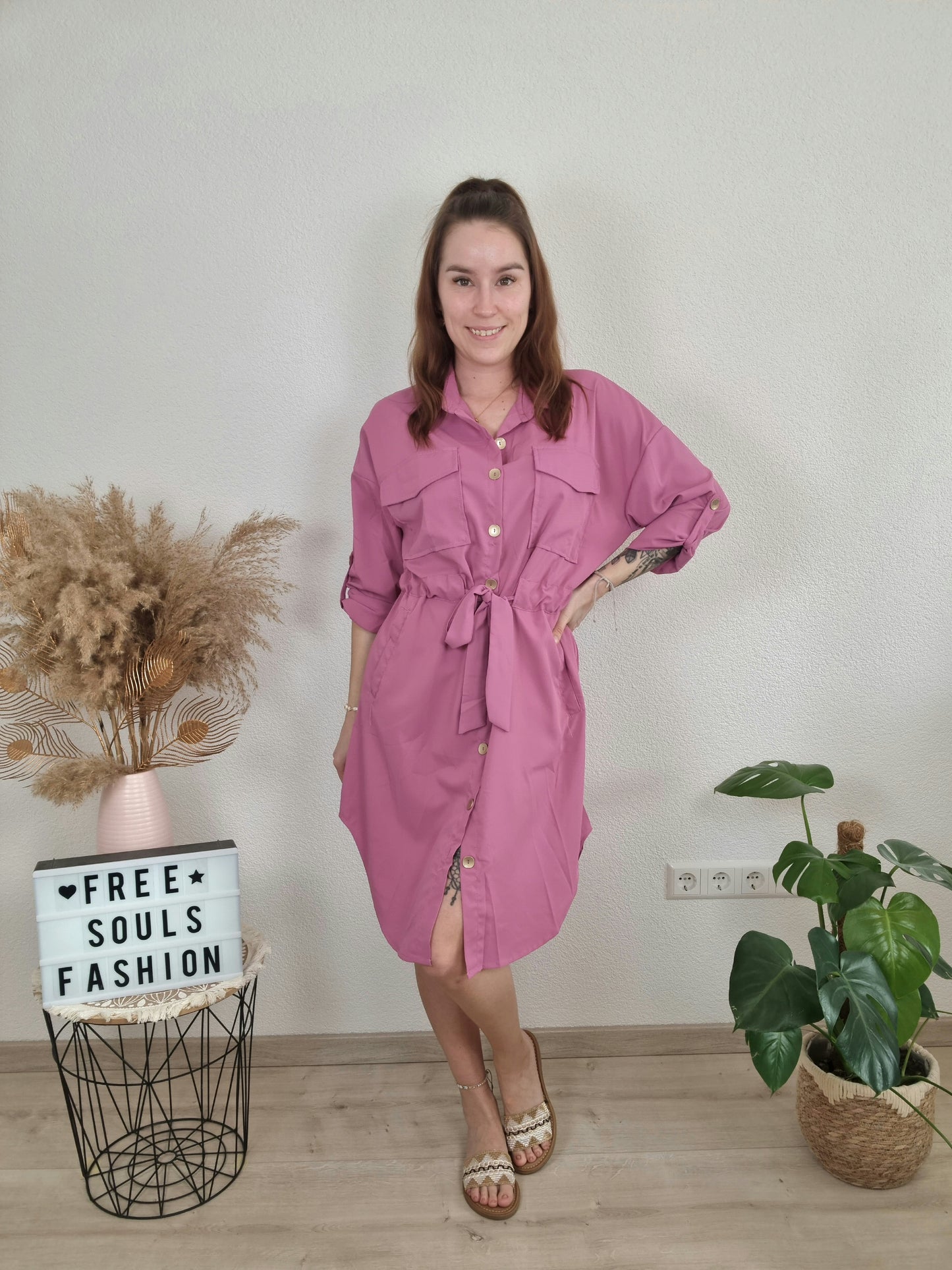 Midi Blusenkleid mit Gürtel