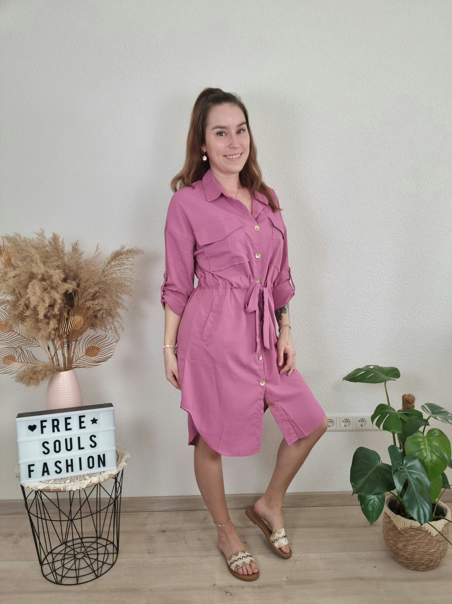Midi Blusenkleid mit Gürtel