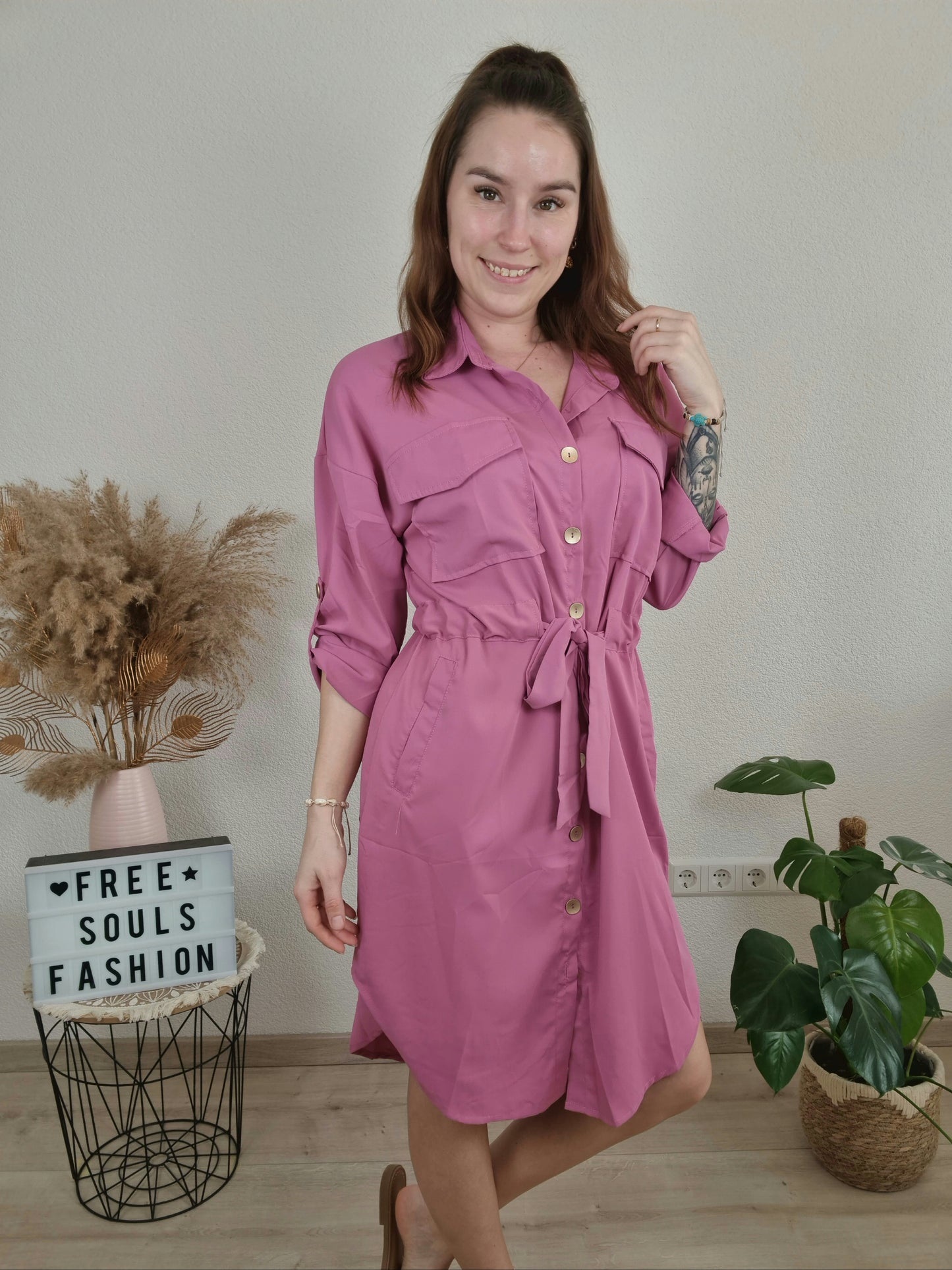 Midi Blusenkleid mit Gürtel