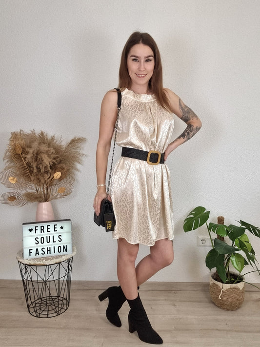 Goldenes Kleid mit Leoprint