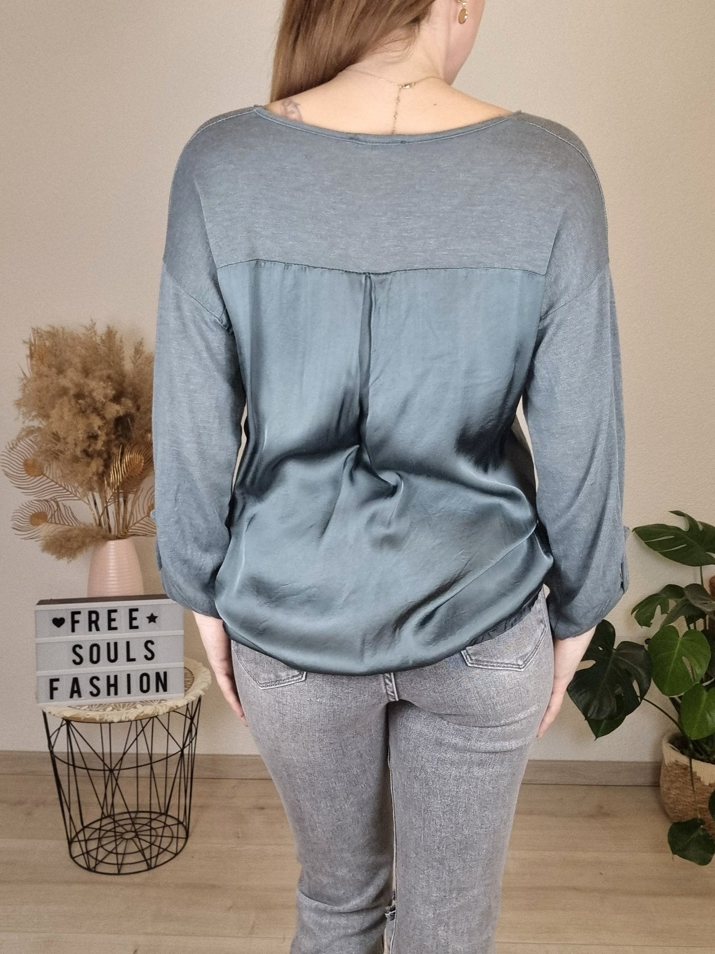 Leichter Pullover